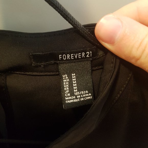 Forever 21 Short Sleeve Blouse - Picture 5 of 5